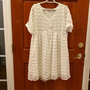 White Baby doll dress, new… great dress for sorority girl